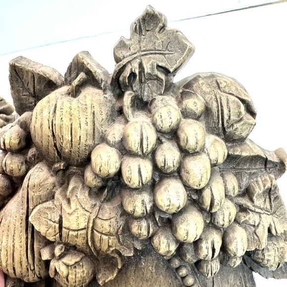 Vintage Homco Gray Weathered Wood Fruit Sconce Candle Holders - Pair (1975) - Picture 9 of 9